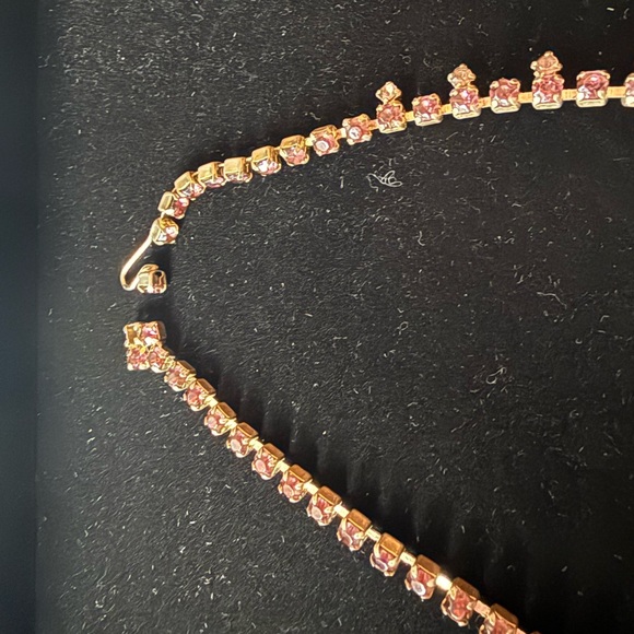 Vintage Elegant Pink and Gold Necklace - Picture 3 of 7